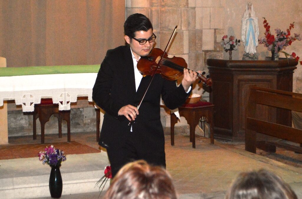 Photos du concert du virtuose violoniste Vénézulien Frederik CAMACHO